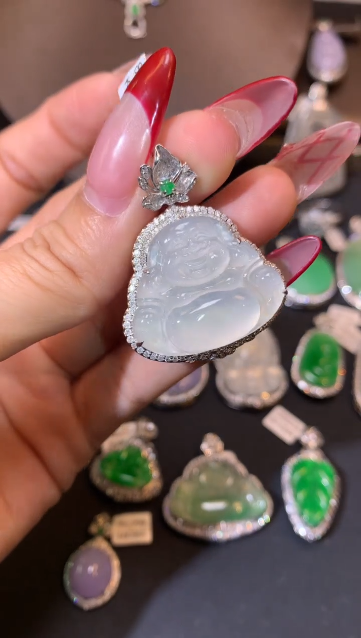 【闪购商品】翡翠吊坠(不含链)18K金镶嵌吊坠