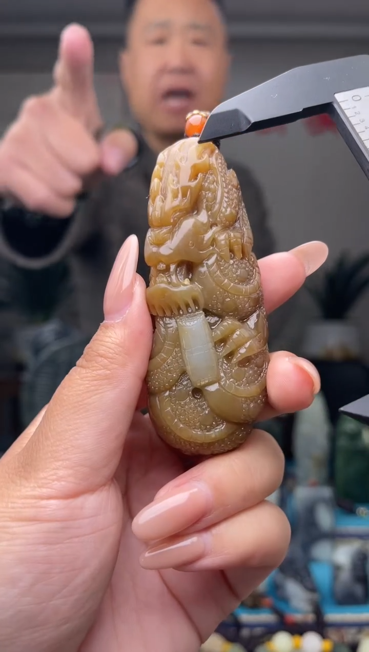 未镶嵌和田玉挂件1