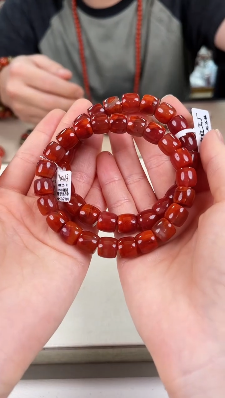 未镶嵌瓦西直切手串10+南红玛瑙（多样式发其一）