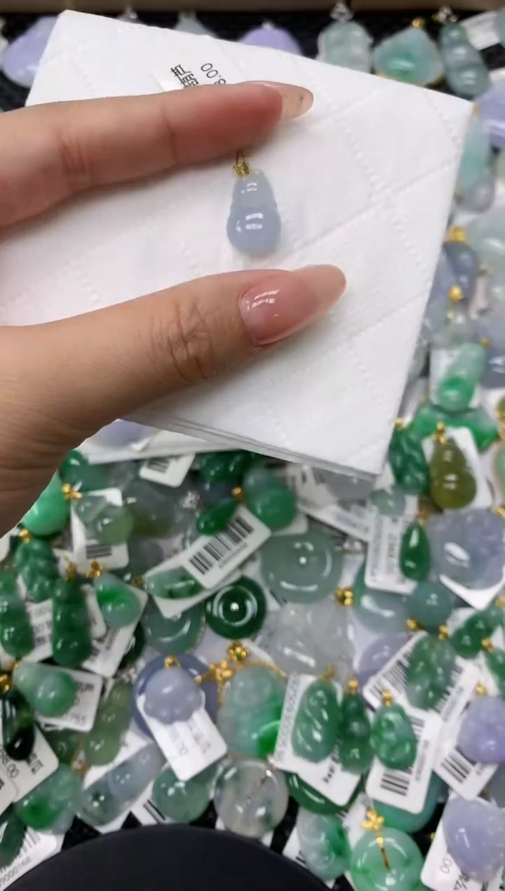 颈饰未镶嵌翡翠111111111111