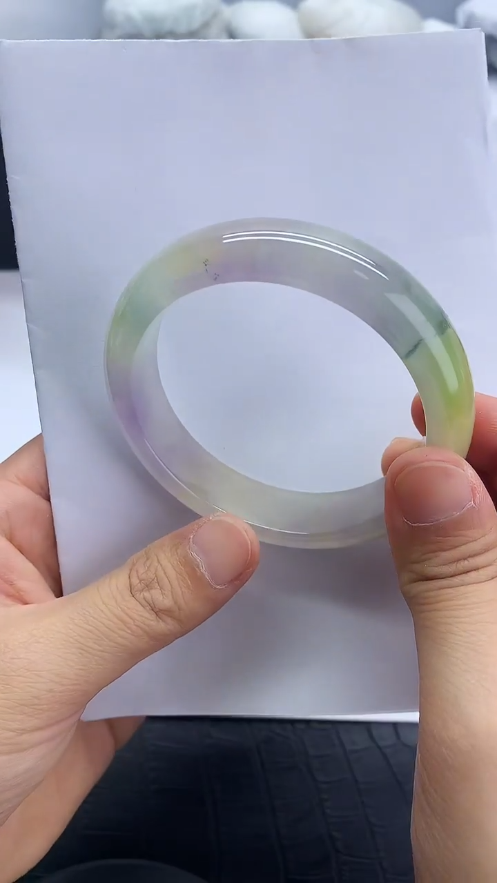 141冰透飘花手镯即拍即所的