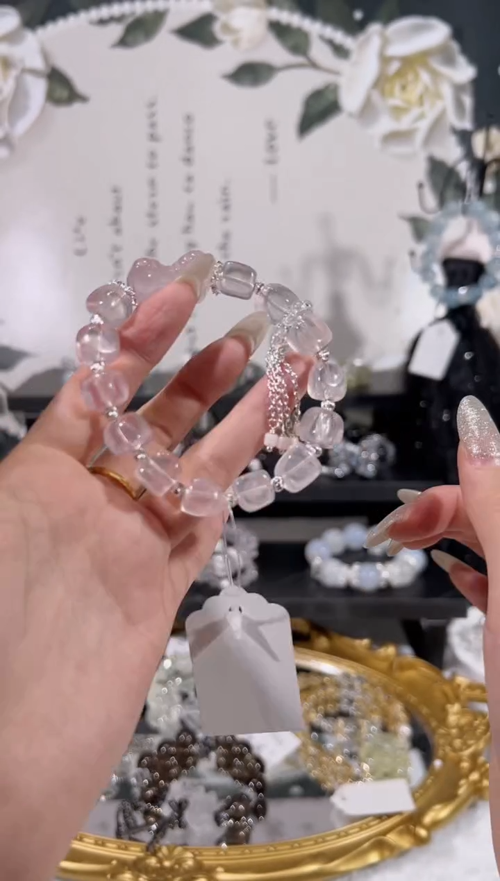 【闪购商品】水晶手链未镶嵌天然水晶默认微瑕 多样性发货发其一