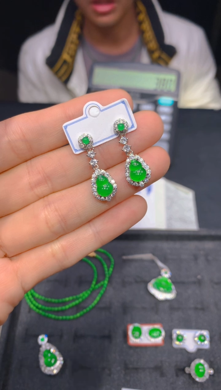 【闪购商品】定制翡翠未镶嵌51多样性发货（发其一）