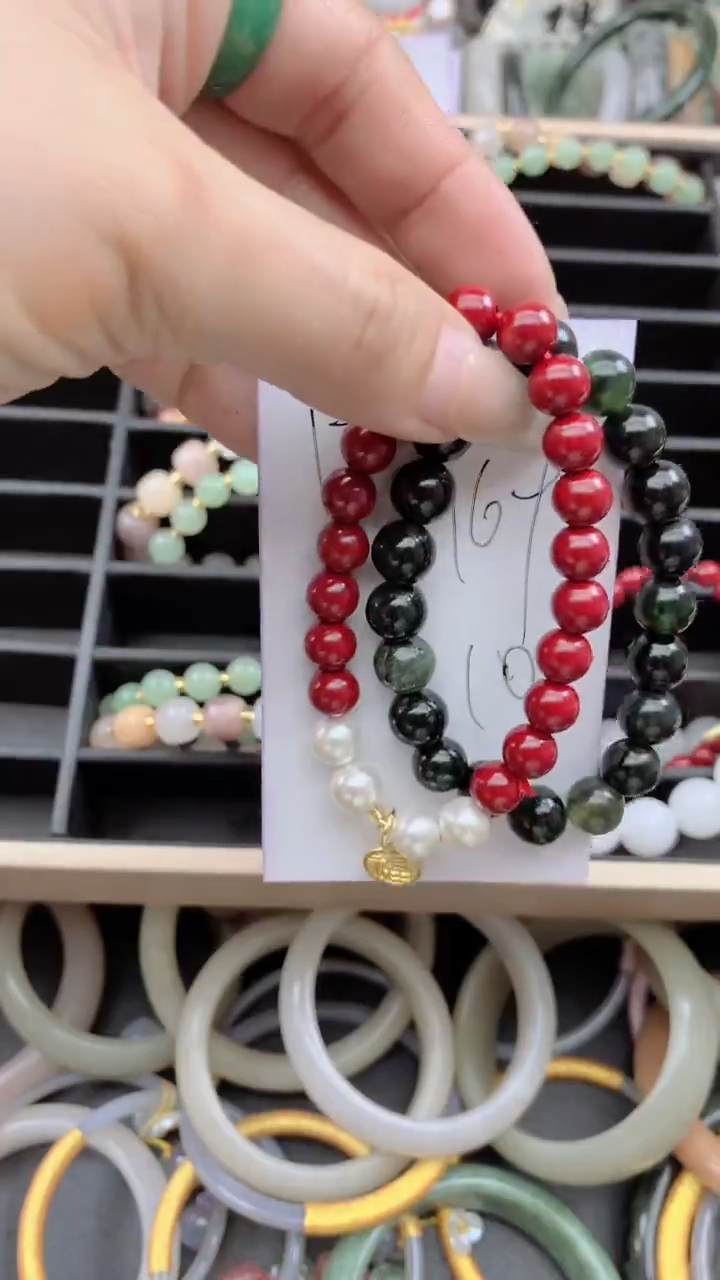 未镶嵌手镯石英质玉169