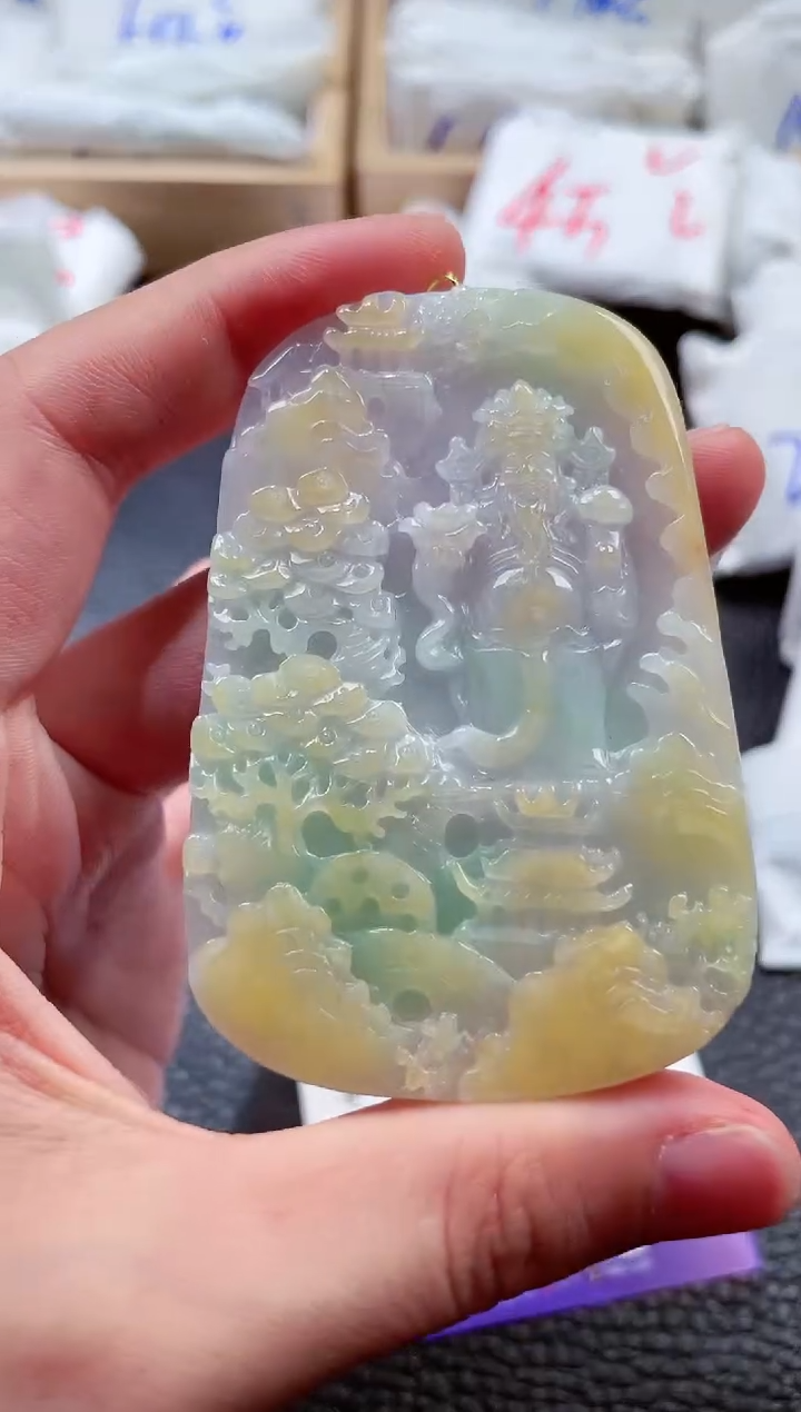 翡翠未镶嵌颈饰00012723