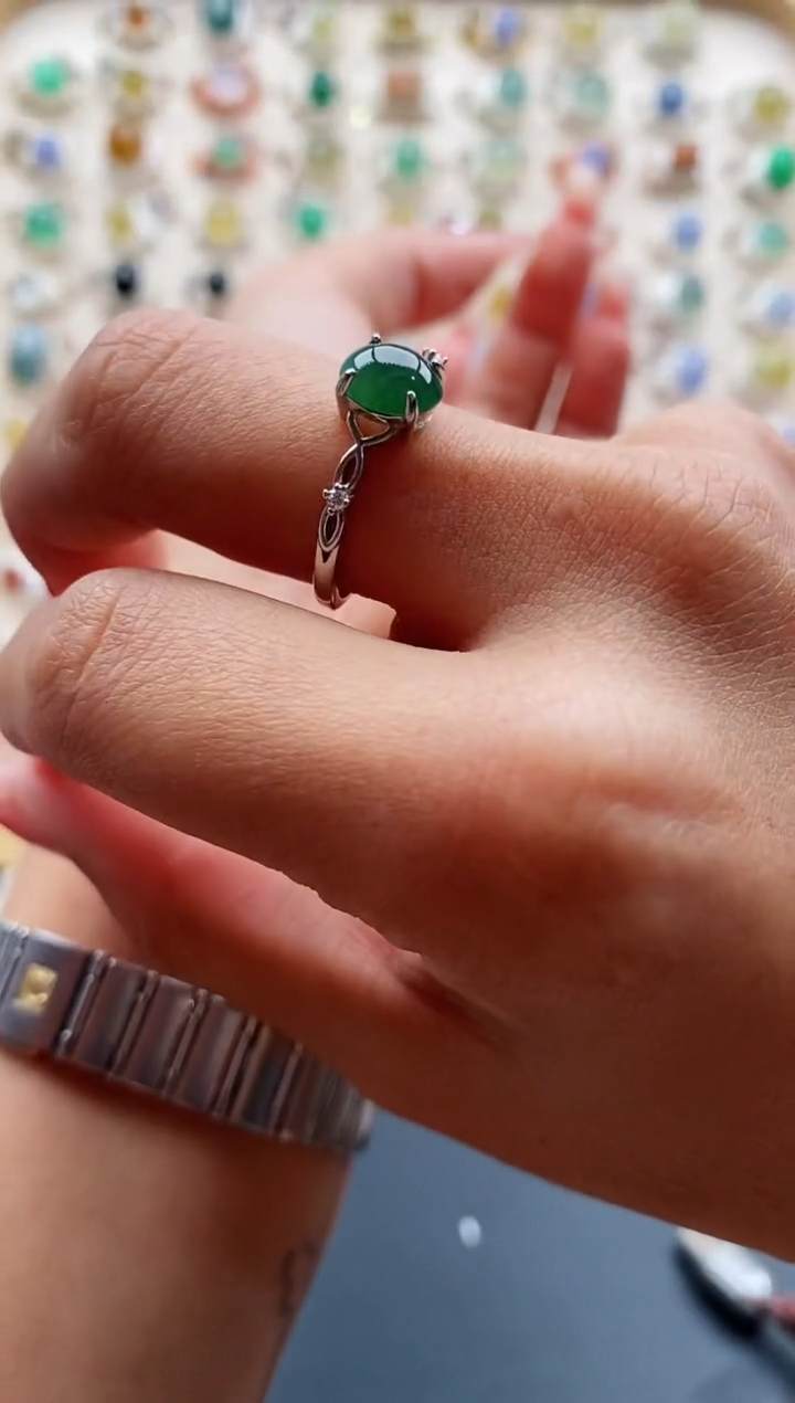 【闪购商品】翡翠戒指银S925镶嵌缅甸天然A货翡翠222 10+7