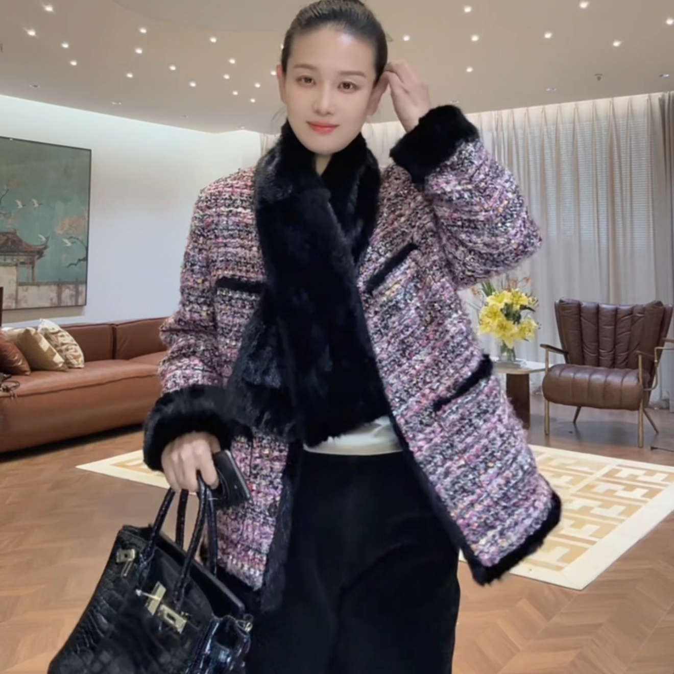 【诺谰】水貂毛两面穿小香风皮草外套海宁时尚年轻款小个子款25026