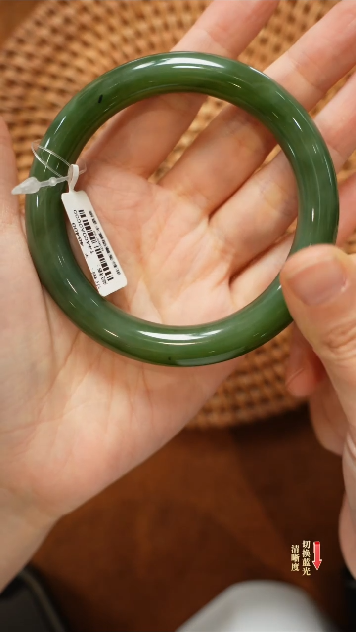 【闪购商品】和田玉手镯未镶嵌0205-116（60圈口）