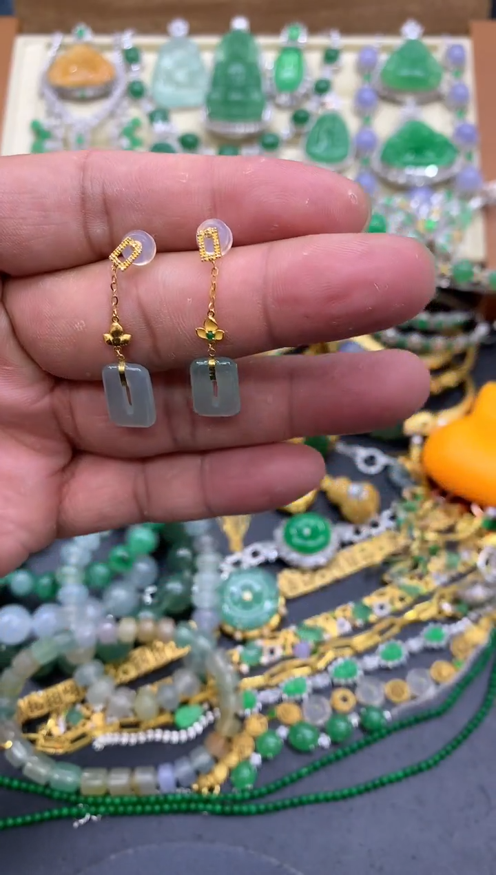 翡翠18K金镶嵌耳饰221-中国好珍宝