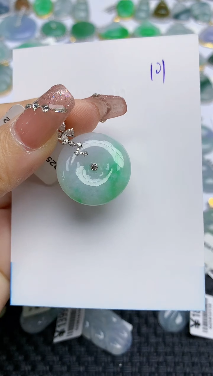 【闪购商品】翡翠颈饰18K金镶嵌天然A货翡翠 101