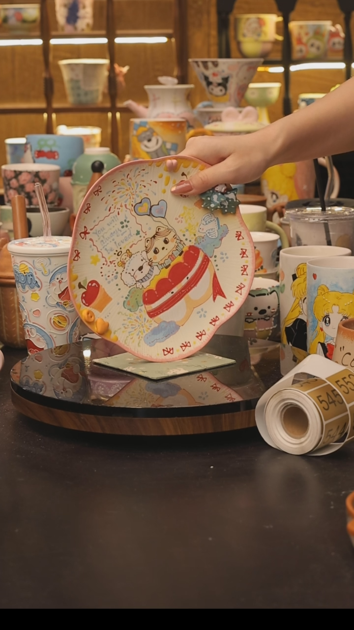 景德镇釉下彩绘设计师款式陶瓷