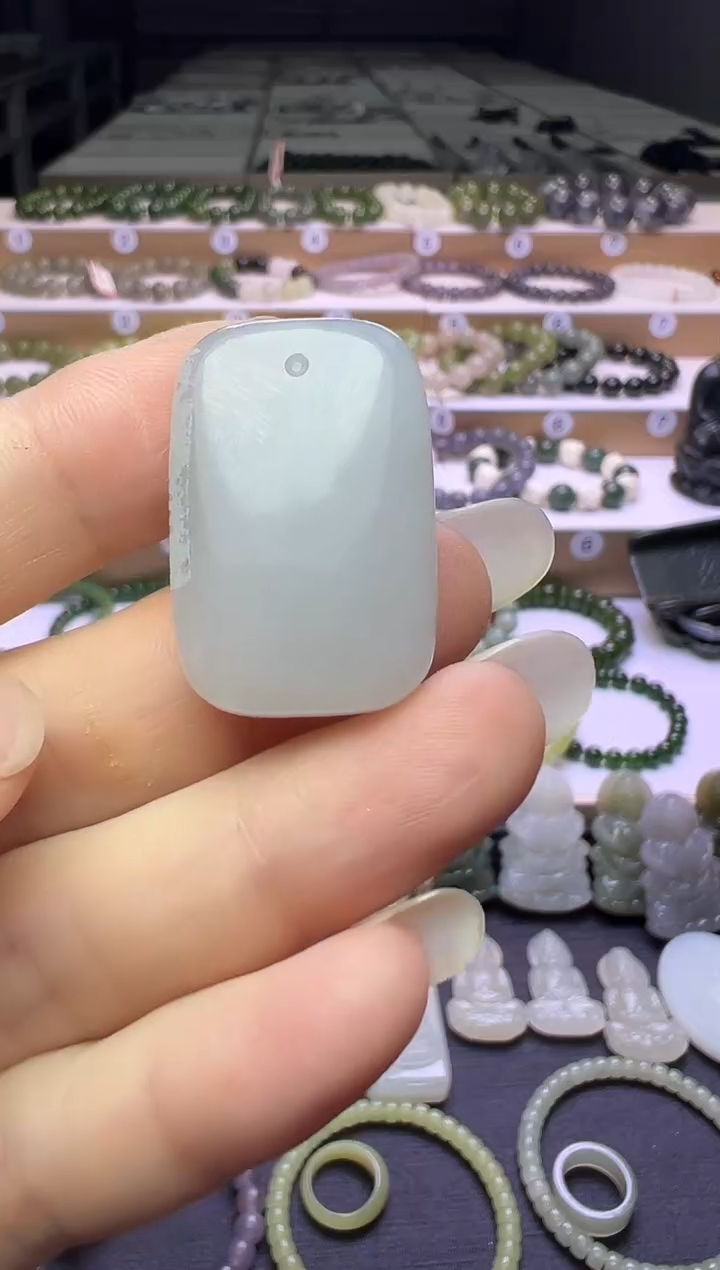 颈饰未镶嵌和田玉37号链接