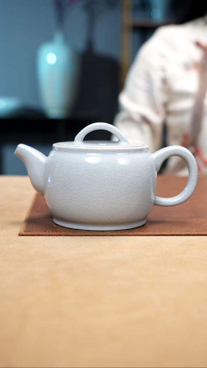 【闪购商品】月白支钉汉瓦壶单壶