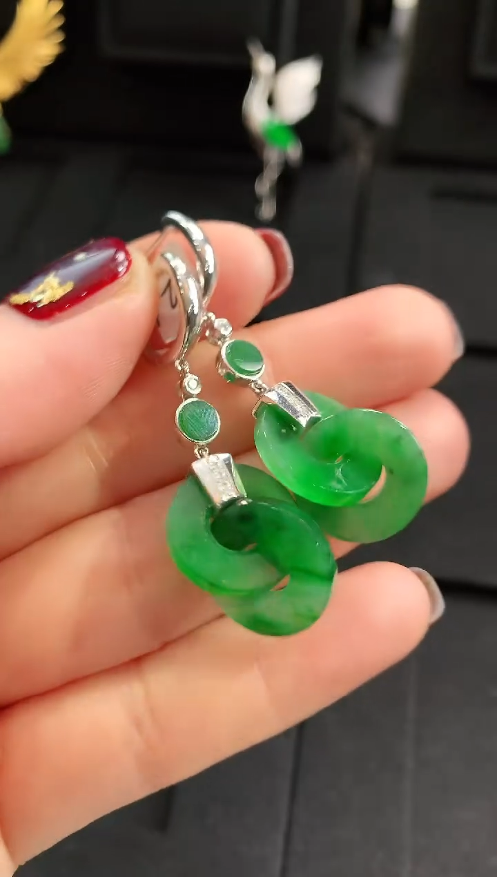 【闪购商品】翡翠耳饰18K金镶嵌耳饰