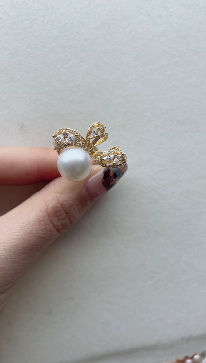 银S925镶嵌海水珍珠戒指18