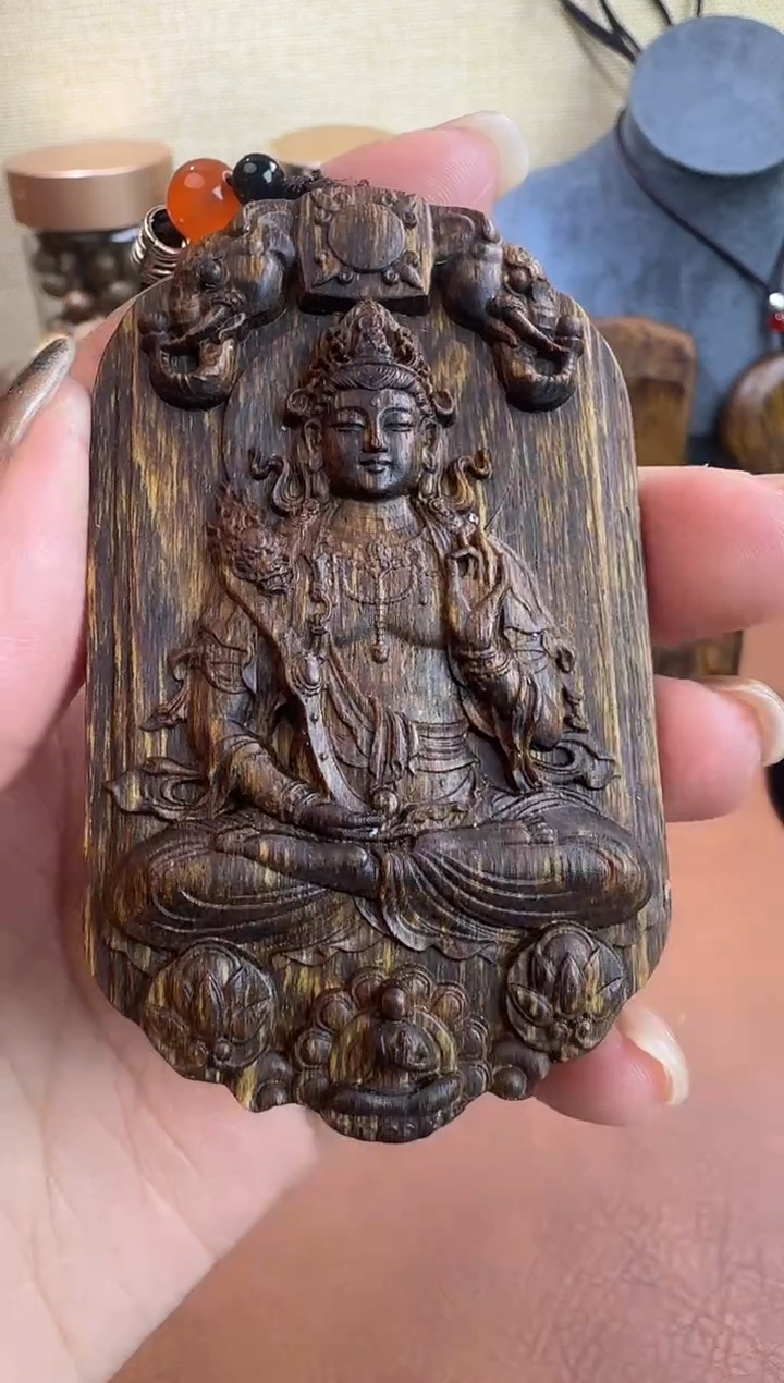 线香芽庄白棋如意观音沉香碎料