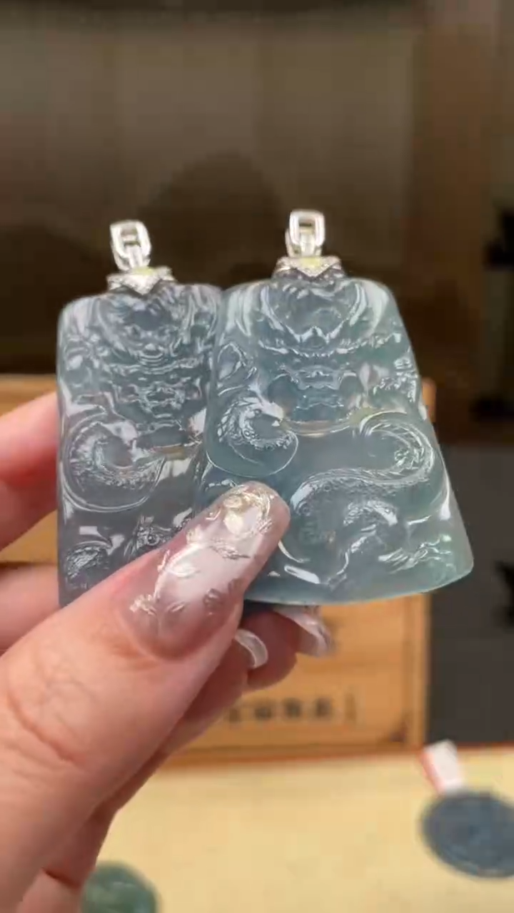 【闪购商品】翡翠颈饰未镶嵌多样性发货 (只发一件) *A20
