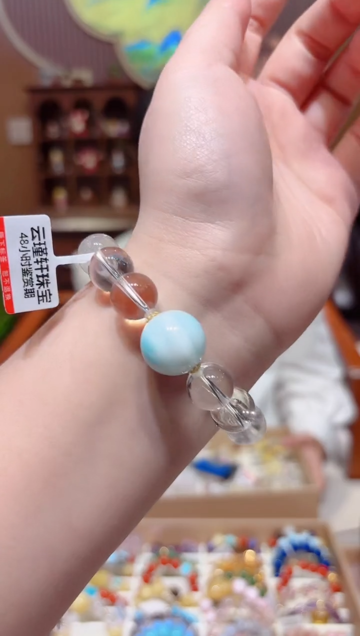 【闪购商品】水晶手串未镶嵌设计款珠串12.4