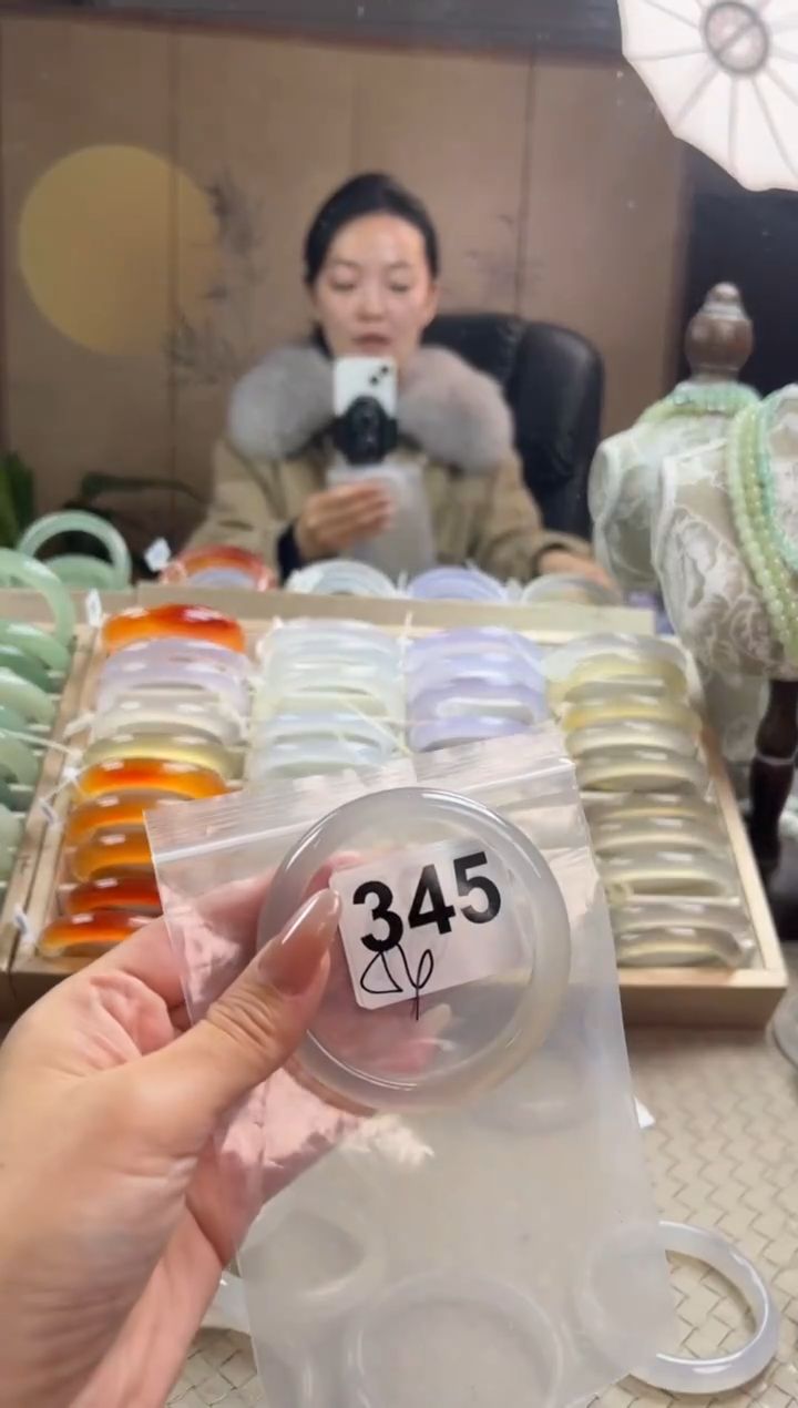 手镯玛瑙/玉髓未镶嵌345