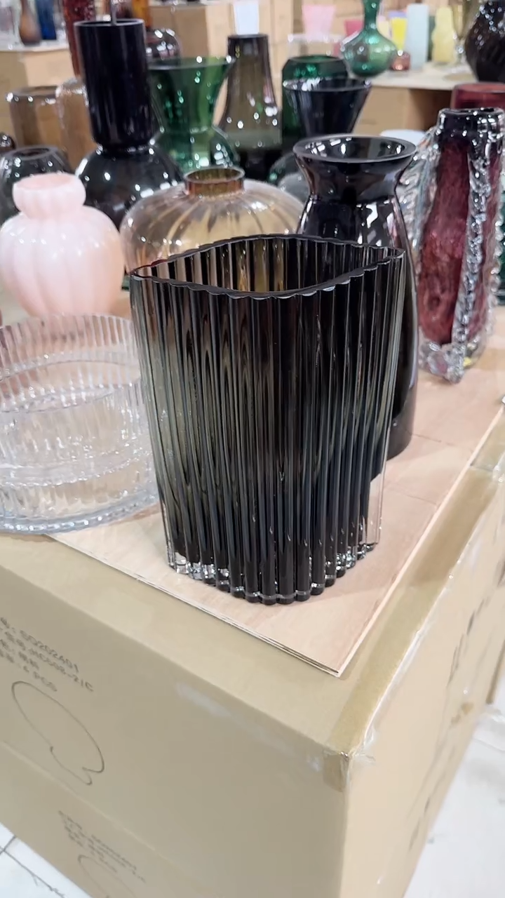 【闪购商品】玻璃黑色竖条纹