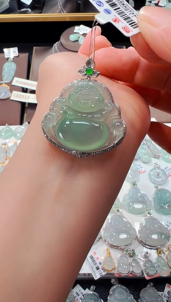 【闪购商品】翡翠吊坠(不含链)18K金镶嵌佛公吊坠960