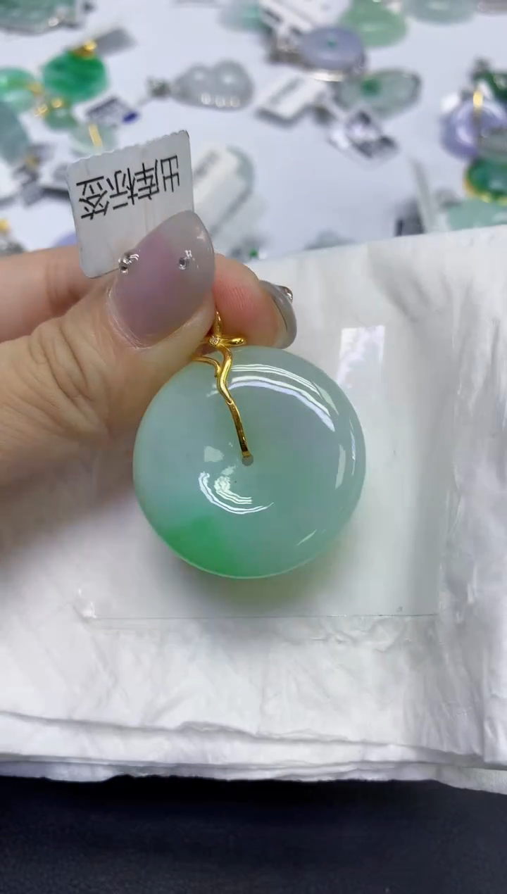 颈饰18K金镶嵌翡翠天然缅甸翡翠A货百元以上9元证书费自理