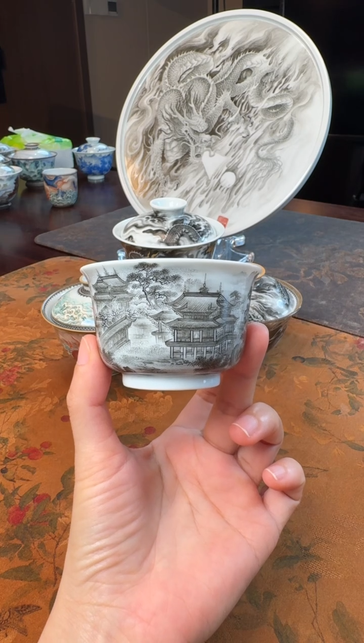 手绘墨彩梁园盛景主人杯