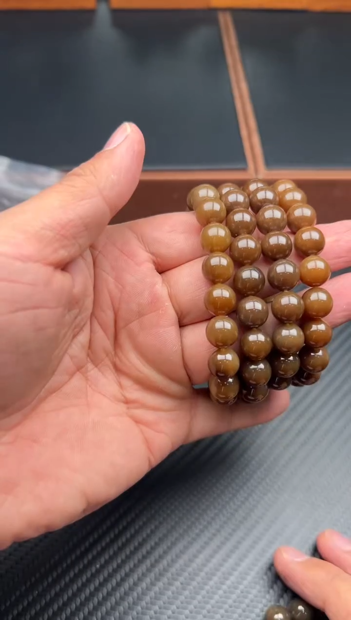 未镶嵌手串和田玉若羌微色差卡10多样性发货拍一发一J