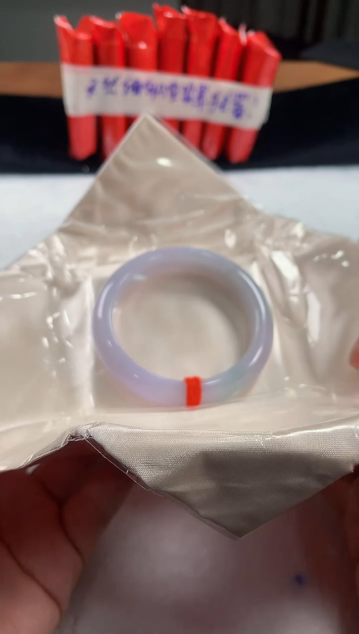 未镶嵌定制翡翠5079毛货不退不换  55--56圈