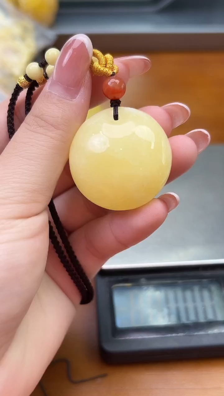 未镶嵌琥珀裸石琥珀蜜蜡吊坠