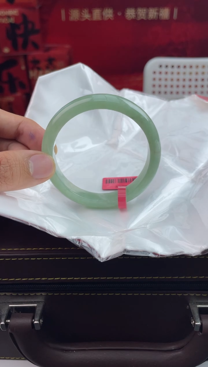 【闪购商品】翡翠手镯未镶嵌6翡翠手镯