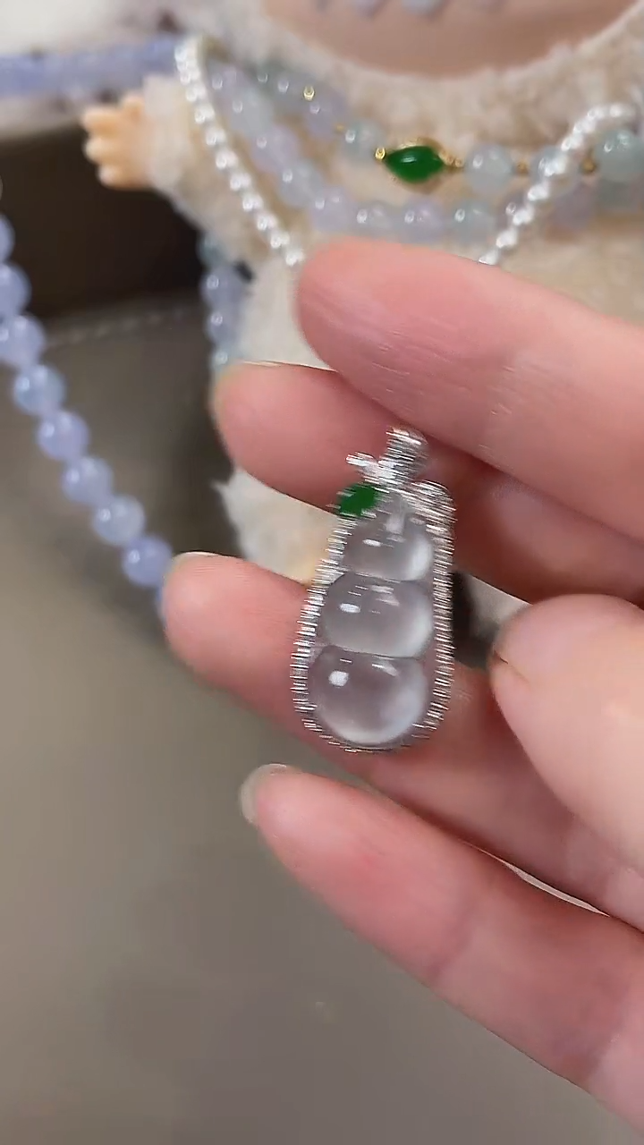 翡翠18K金镶嵌吊坠(不含链)天然缅甸翡翠吊坠