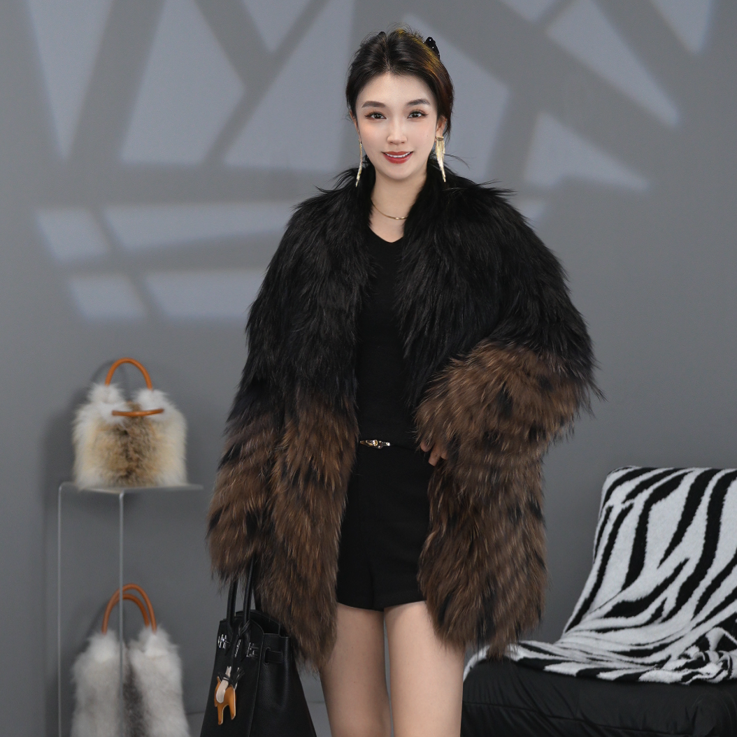【气质姐姐】皮草双色貉子毛短外套鹅绒服
