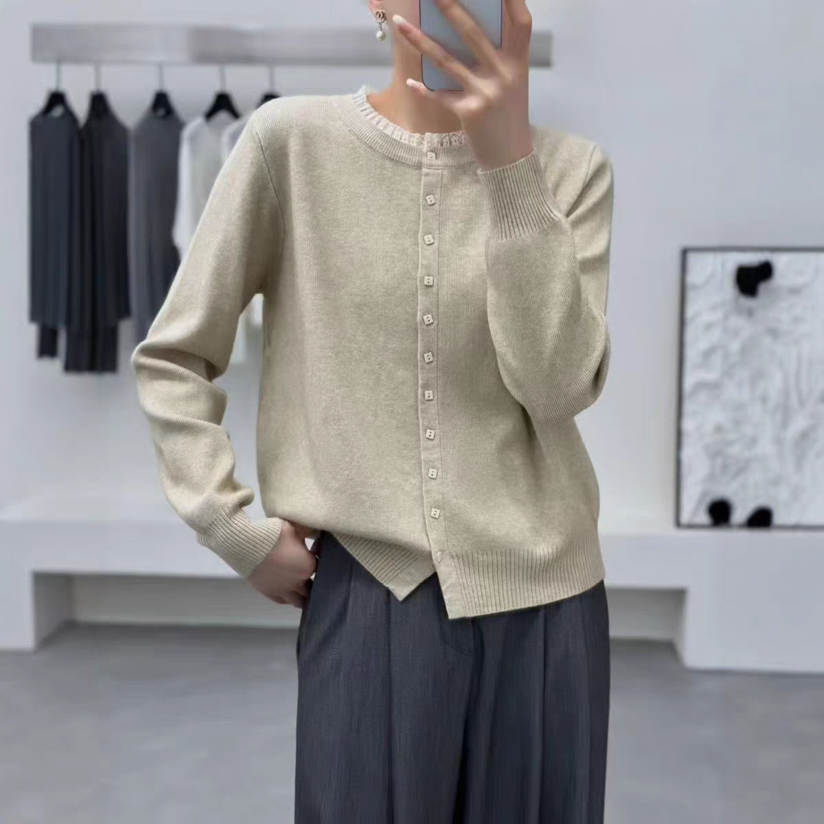 针织加绒加厚气质慵懒风长袖厚款套头假开衫毛衣蕾丝女装秋冬减龄