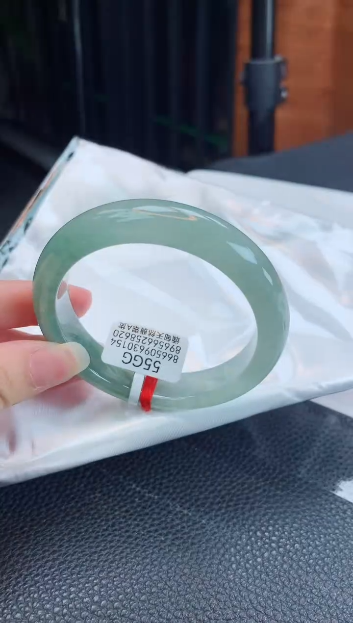 【闪购商品】翡翠手镯未镶嵌缅甸天然翡翠A货手镯