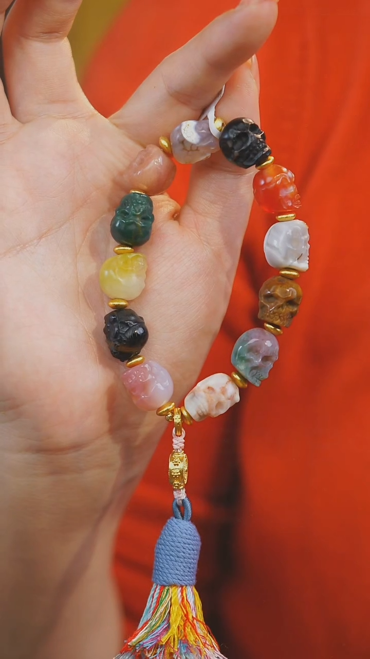 【闪购商品】玛瑙/玉髓手串未镶嵌多样性发其一