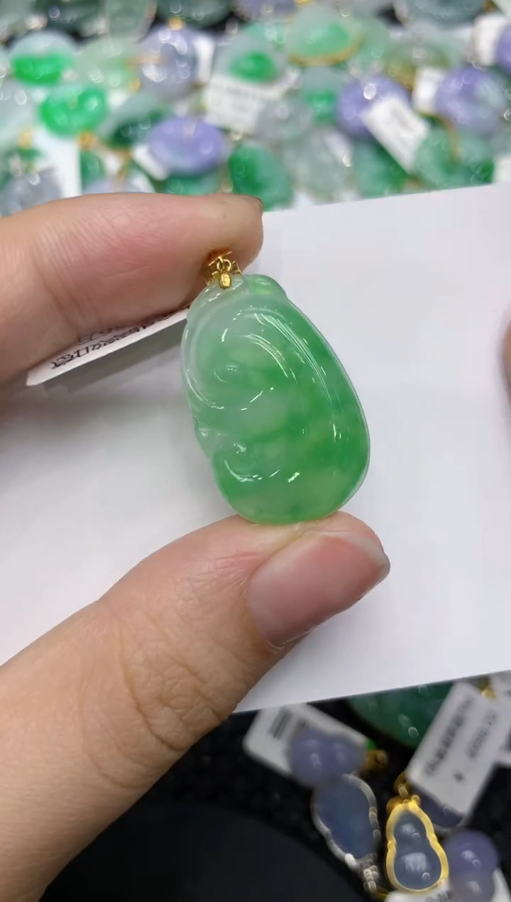 【闪购商品】翡翠颈饰18K金镶嵌111111111