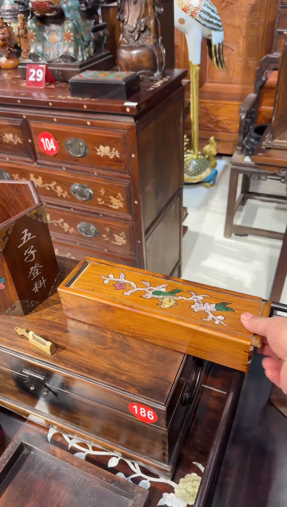 木鸟踏花枝机关线香盒118.8888888888