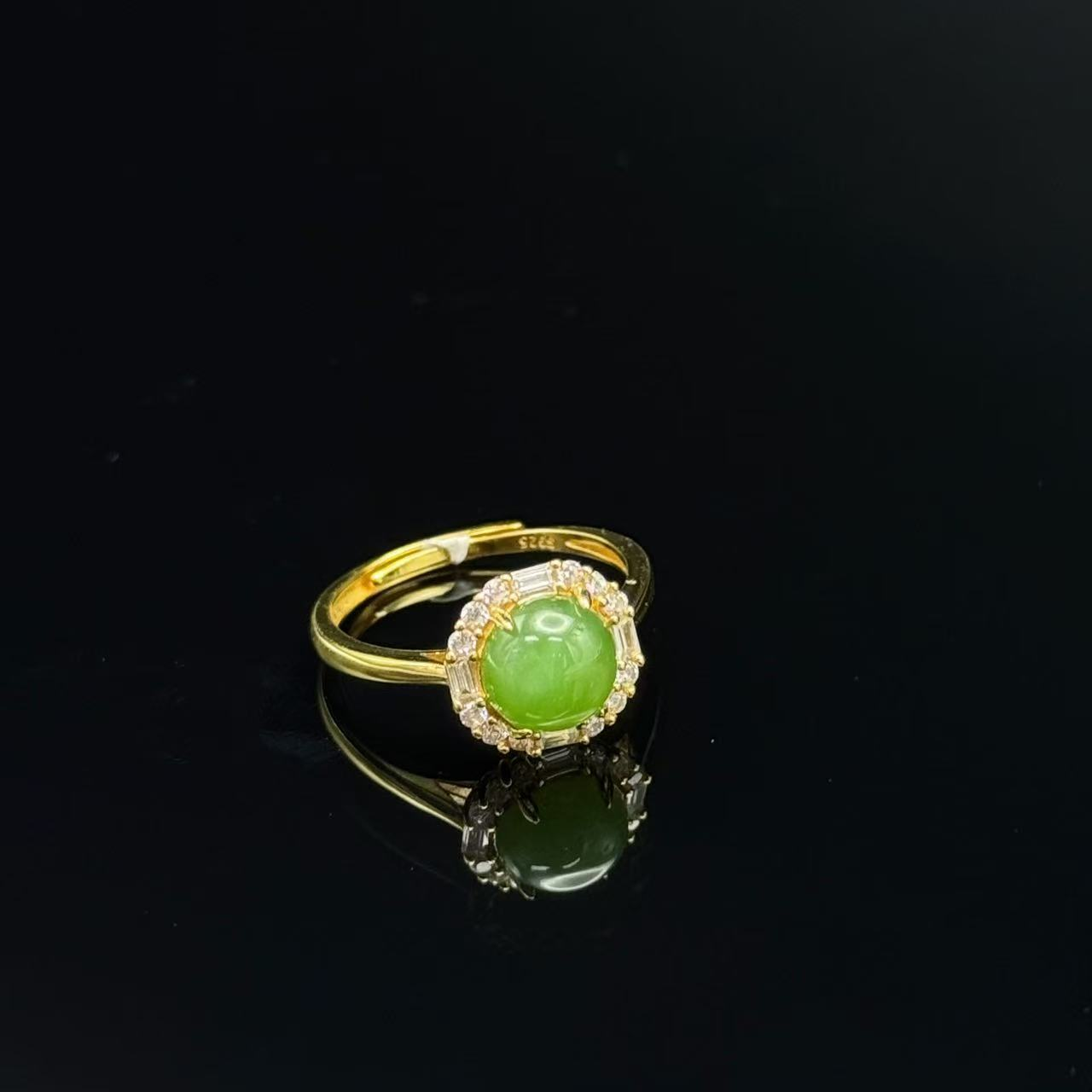 碧玉戒指（多样性发一）