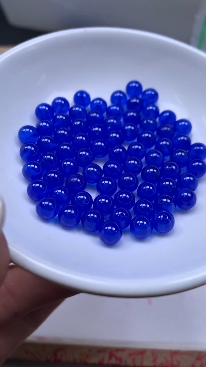 未镶嵌散珠红宝石B2133 蓝 宝石6mm2个7.8元