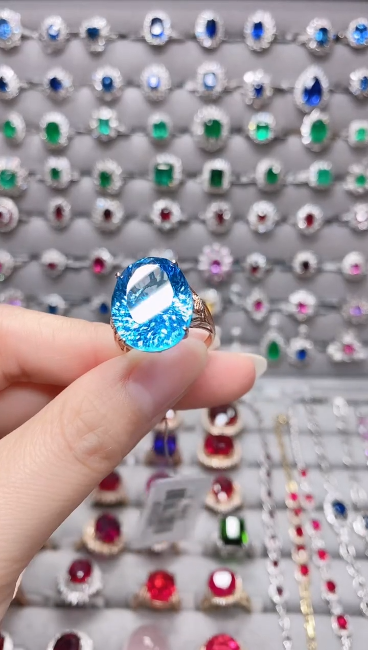 【闪购商品】托帕石18K金戒指18K金镶嵌.