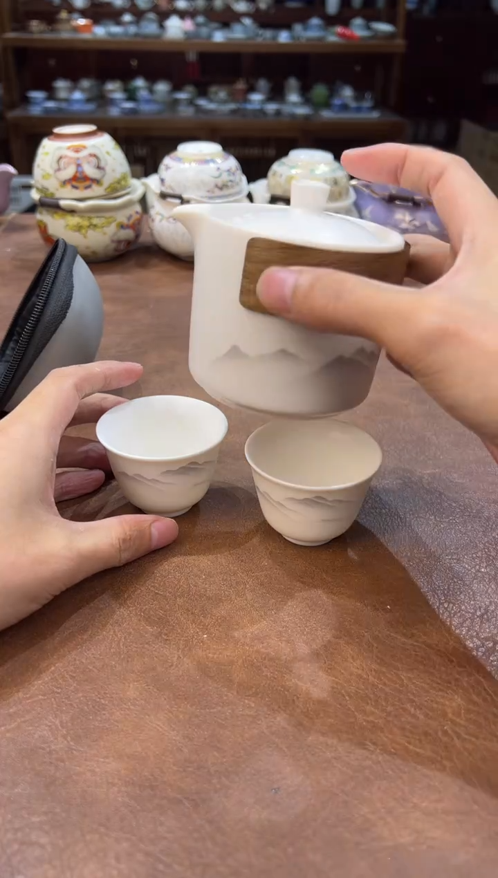 真的很便宜超好看会开片的旅行茶具