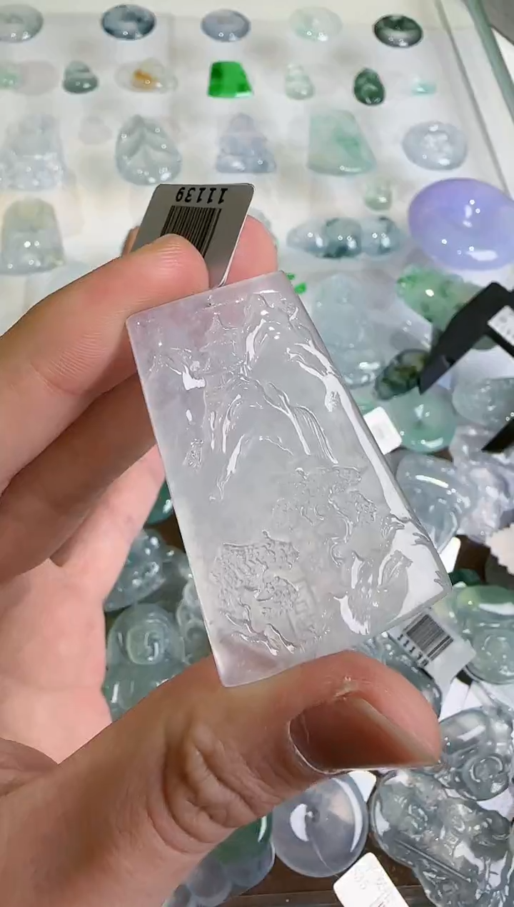 【闪购商品】翡翠吊坠(不含链)未镶嵌··