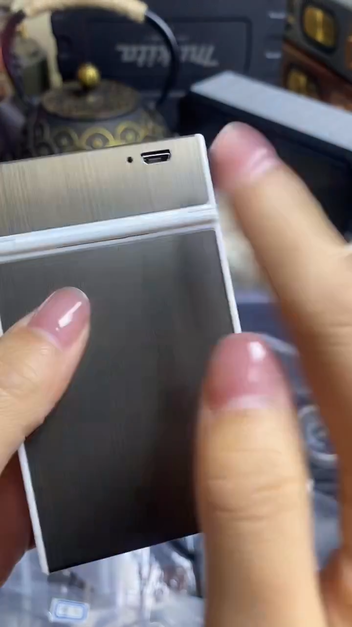 用****1咖色粗支烟盒