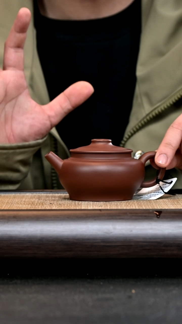 【闪购商品】紫砂茶壶Ah4116 巨轮 红紫泥
