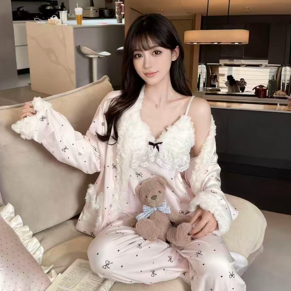 【婉婉】蝴蝶韩版甜美少女可爱舒适甜美双面海岛绒百搭家居服套装
