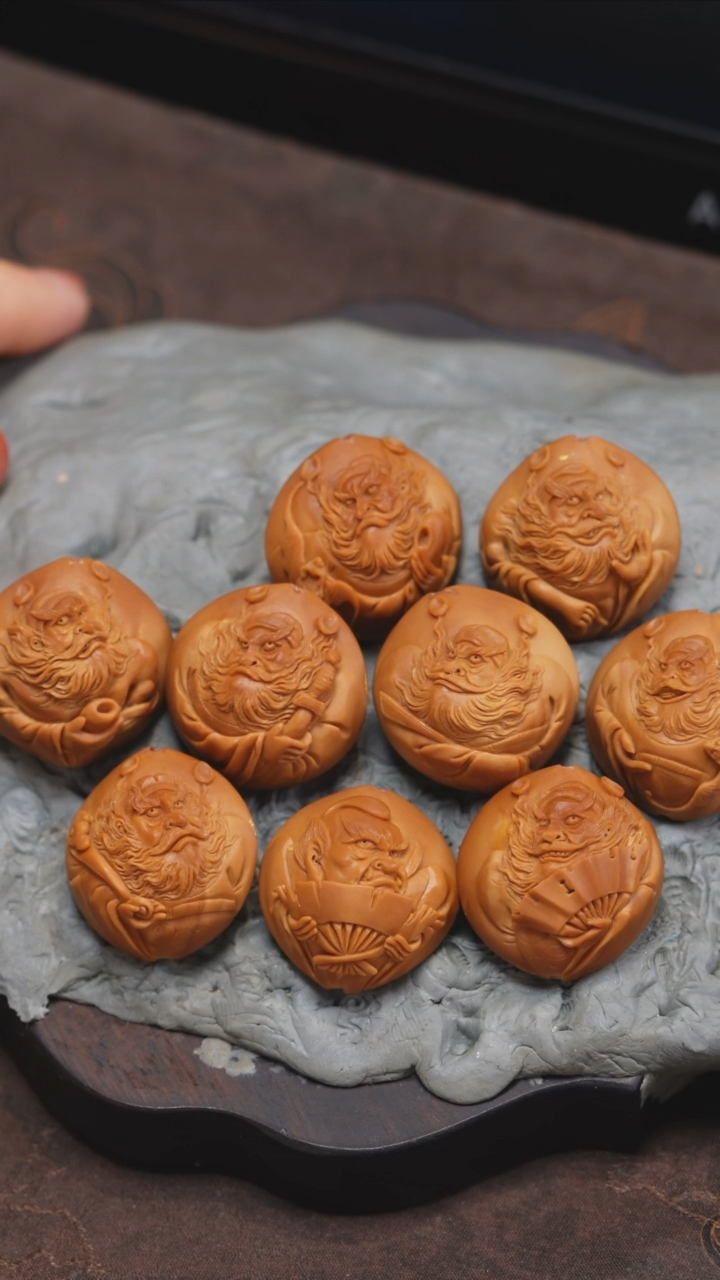 【闪购商品】橄榄核手串/手链四花钟馗