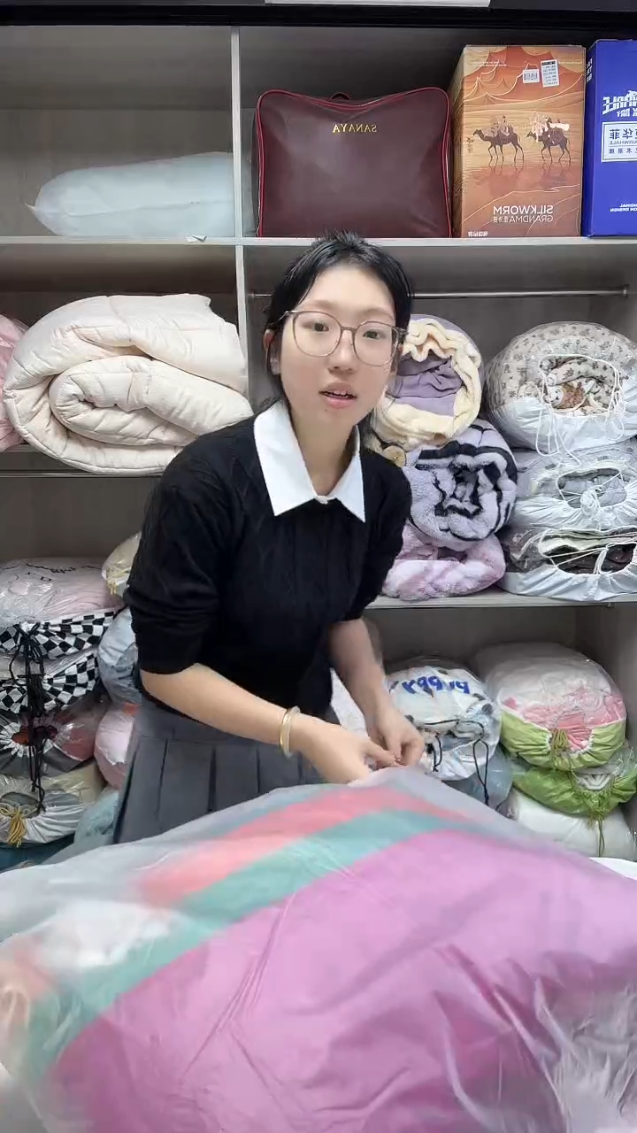 棉绒200*230cmKQ婴儿绒四件套樱红