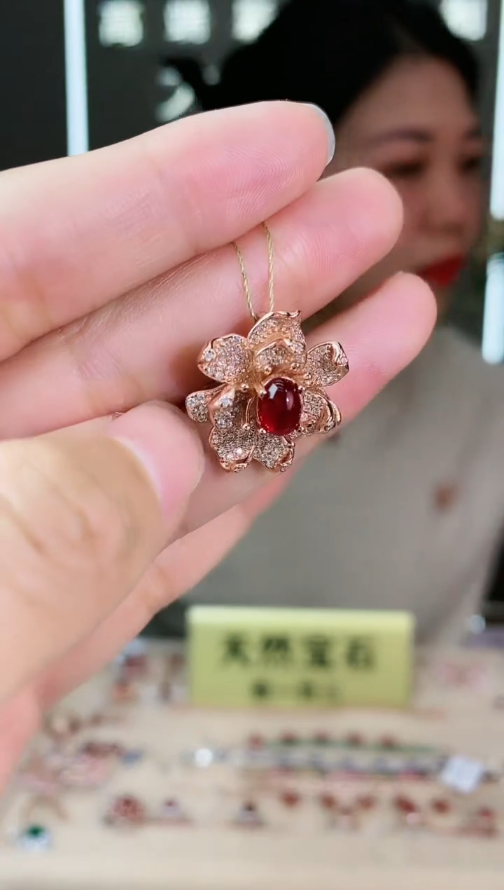 【闪购商品】红宝石颈饰银S925镶嵌颈饰