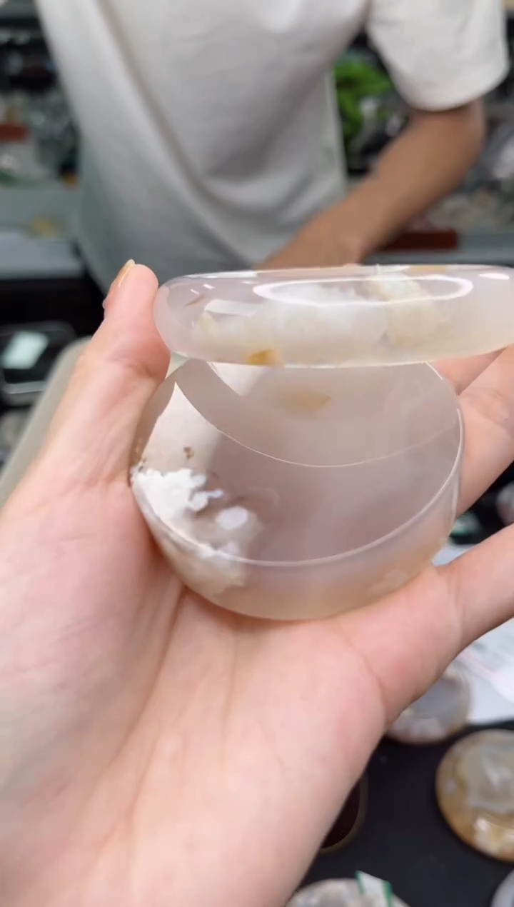 【闪购商品】石英质玉手镯未镶嵌60圈口（赠品镯心）34562575